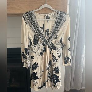 Billabong floral boho dress